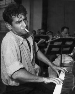 leonard-bernstein-smoking-at-piano-bettmann